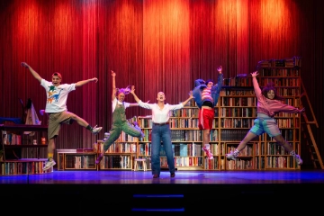 Elenco de  El Hilo Invisible El Musical .