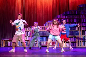 Elenco de  El Hilo Invisible El Musical .