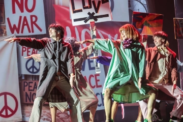 Cuerpo de baile de  Raffaella El Musical .